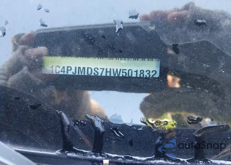 2017 Jeep Cherokee Limited 4X4 из США, поврежденный, VIN 1C4PJMDS7HW501832